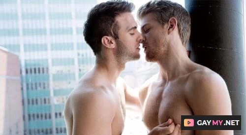 Gabriel Clark Hammers Levi Michaels (HD 720p) Rimming, Fingering