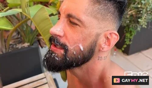 Justin Love Big Cocks (FullHD 1080p)