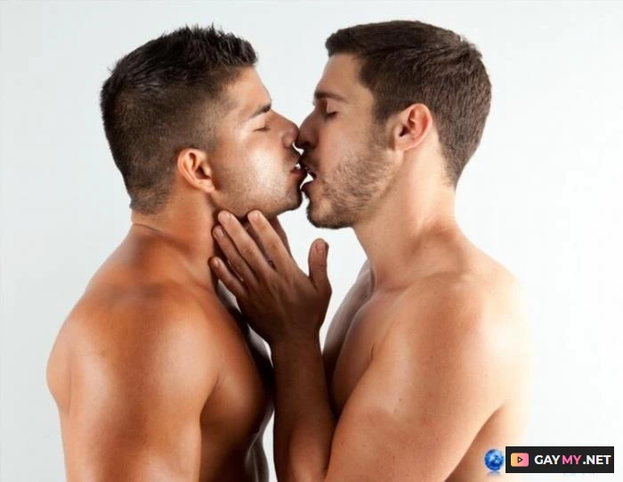 RB2528 - Matt & Nicco (HD 720p)